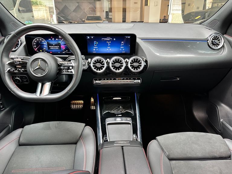 Mercedes GLA 200 AMG Line 1.3 16V TB Aut.(Híb.)