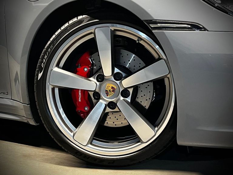Porsche 911 Carrera S Coupe 3.0 (991/992)