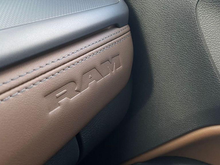 RAM RAMPAGE LARAMIE2.2DS4WD AT9 005