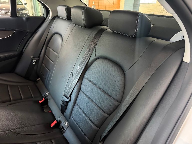 Mercedes C-180 CGI Exc. 1.6/1.6 Flex TB 16V  Aut.