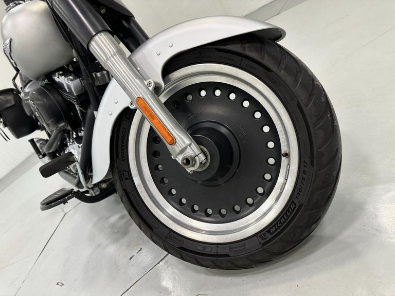 Harley FAT BOY FLSTF