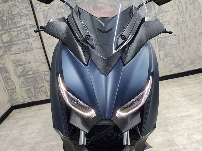 YAMAHA XMAX 250 ABS