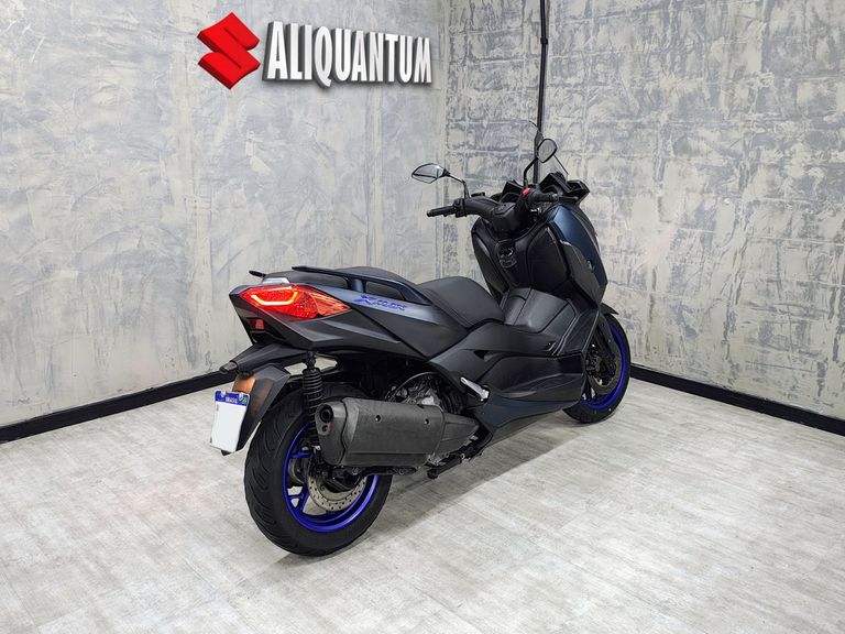 YAMAHA XMAX 250 ABS