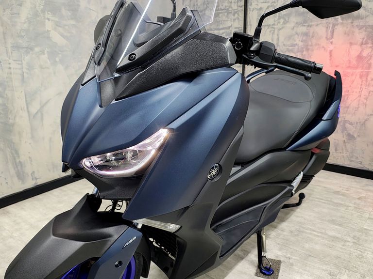 YAMAHA XMAX 250 ABS