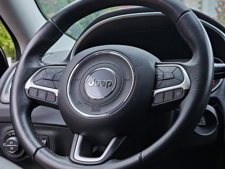 Jeep COMPASS LONGITUDE 2.0 4x2 Flex 16V Aut.