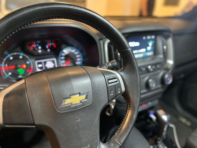 Chevrolet S10 Pick-Up Midnight 2.8 4x4 CD Dies Aut