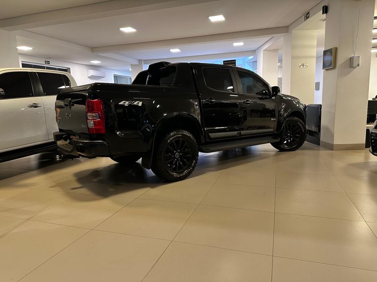 Chevrolet S10 Pick-Up Midnight 2.8 4x4 CD Dies Aut