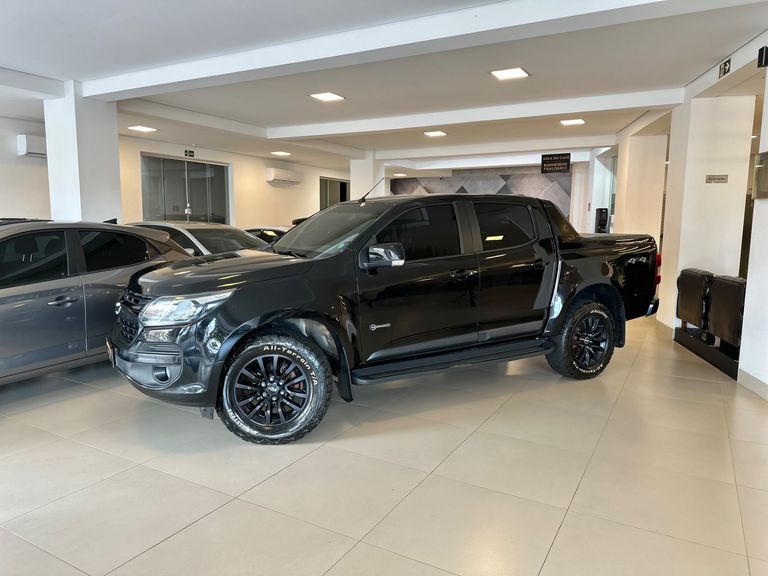Chevrolet S10 Pick-Up Midnight 2.8 4x4 CD Dies Aut