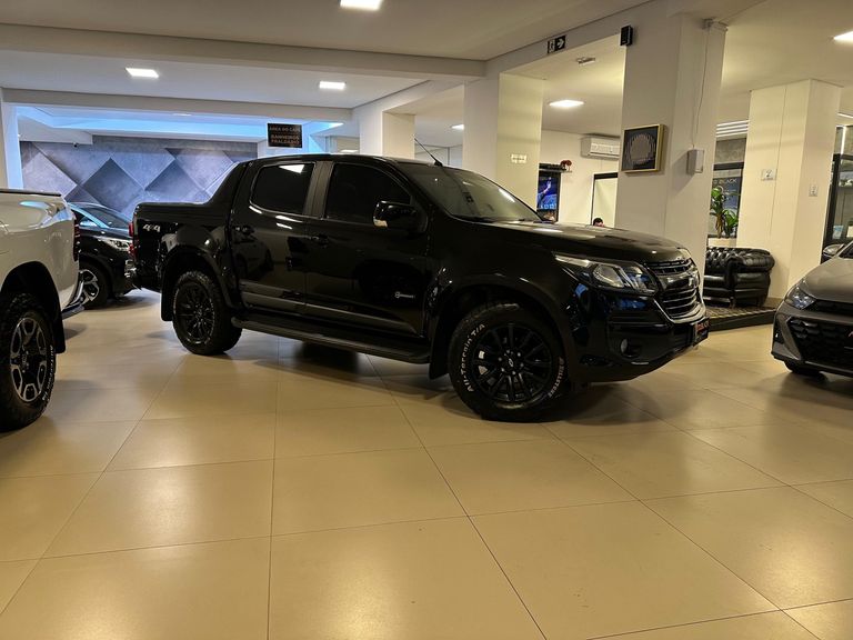 Chevrolet S10 Pick-Up Midnight 2.8 4x4 CD Dies Aut