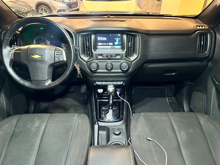 Chevrolet S10 Pick-Up Midnight 2.8 4x4 CD Dies Aut