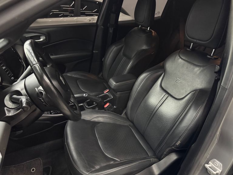 Fiat Toro Volcano 1.3 T270 4x2 Flex Aut.