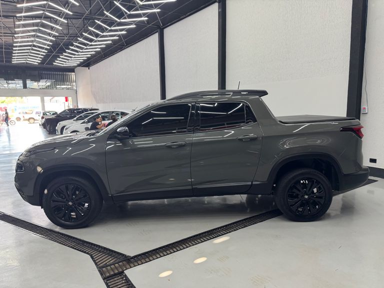 Fiat Toro Volcano 1.3 T270 4x2 Flex Aut.