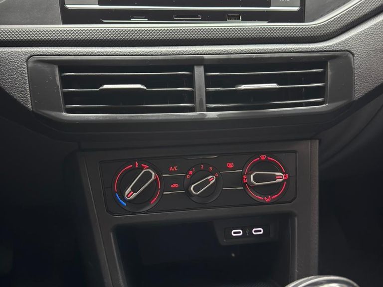 VolksWagen Polo Track 1.0 Flex 12V 5p