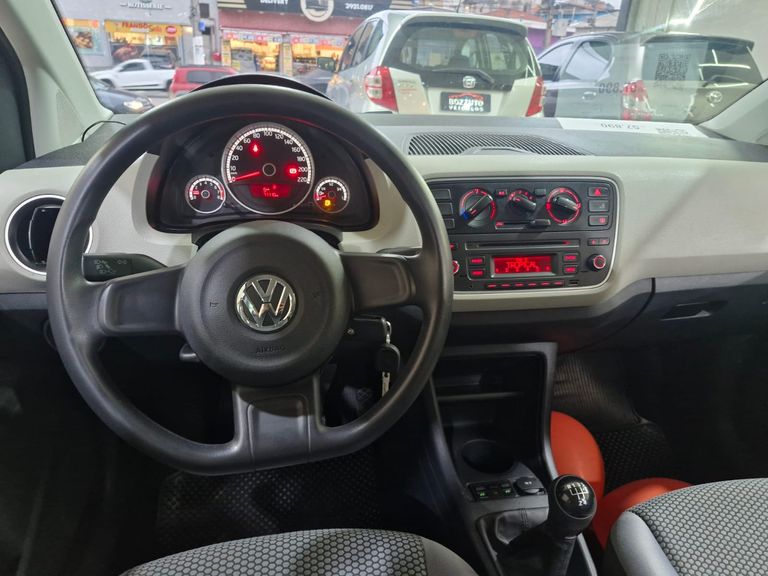 VolksWagen up! move 1.0 TSI Total Flex 12V 5p