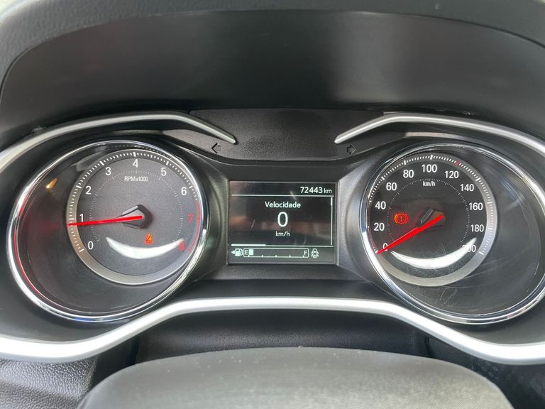 Chevrolet ONIX SEDAN Plus LT 1.0 12V Flex 4p Mec.