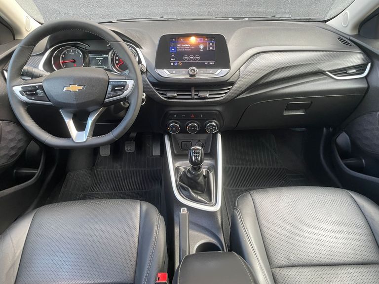 Chevrolet ONIX SEDAN Plus LT 1.0 12V Flex 4p Mec.