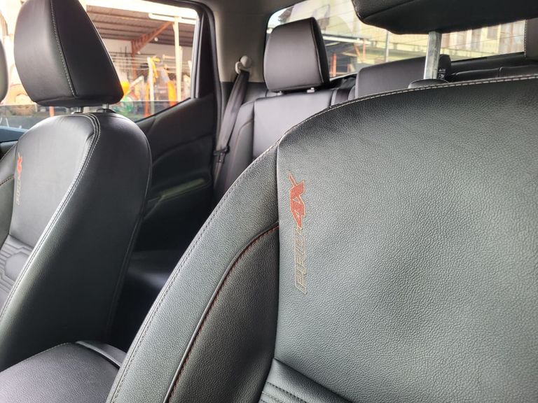 Nissan Frontier PRO4X CD 4x4 2.3 Bi-TB Die. Aut