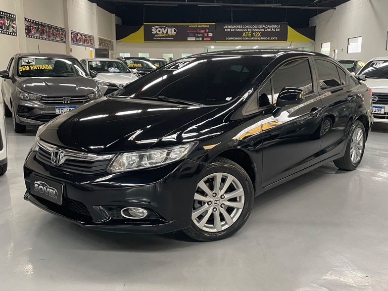 Honda Civic Sedan LXS 1.8/1.8 Flex 16V Aut. 4p