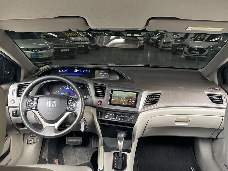 Honda Civic Sedan LXS 1.8/1.8 Flex 16V Aut. 4p