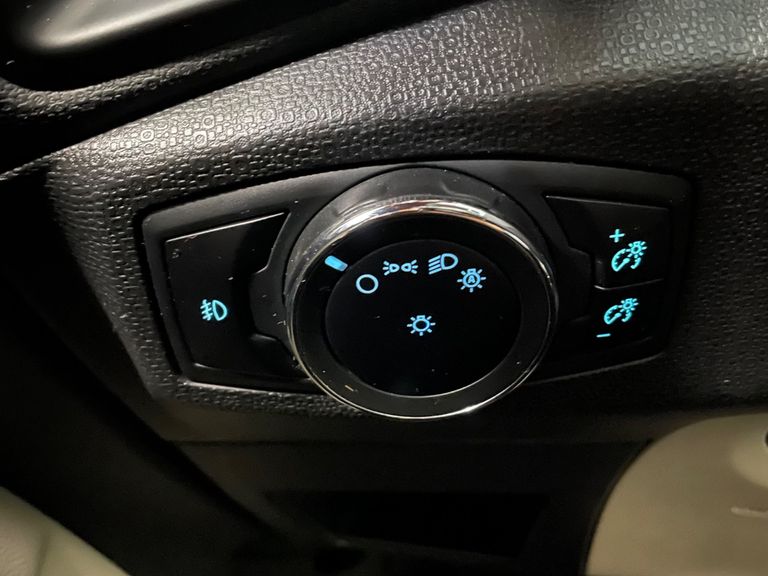 Ford EcoSport TITANIUM 1.5 12V Flex 5p Aut.