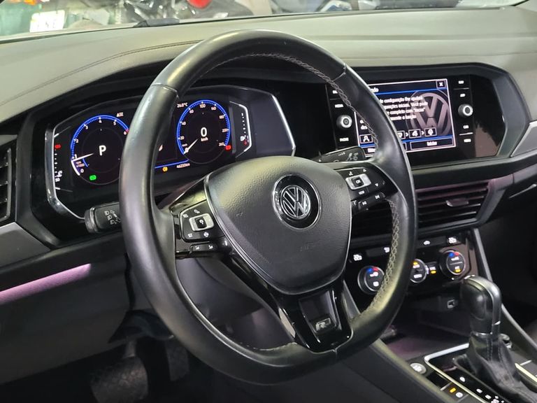 VolksWagen JETTA R-Line 250 TSI 1.4 Flex 16V Aut.