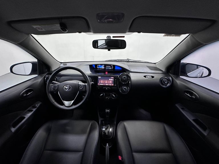 Toyota ETIOS CROSS 1.5 Flex 16V 5p Aut.
