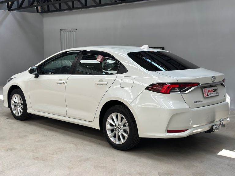 Toyota Corolla GLi 2.0 16V Flex Aut.