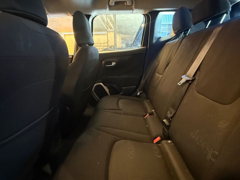 Jeep Renegade Longitude 1.8 4x2 Flex 16V Aut.