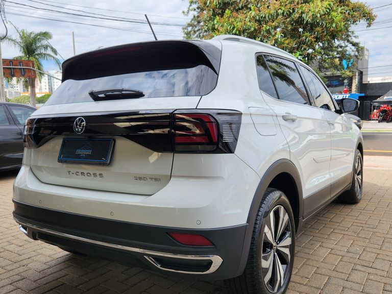 VolksWagen T-Cross Hig. 250 TSI 1.4 Flex 16V 5p Aut