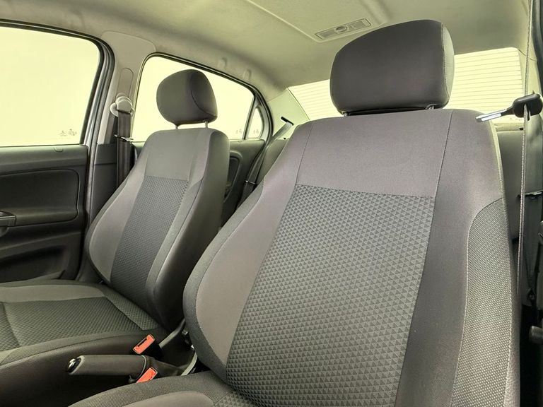 VolksWagen VOYAGE 1.0 Flex 12V 4p