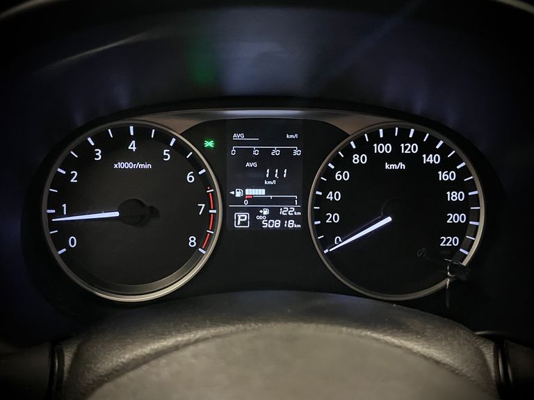 Nissan KICKS SV 1.6 16V FlexStar 5p Aut.