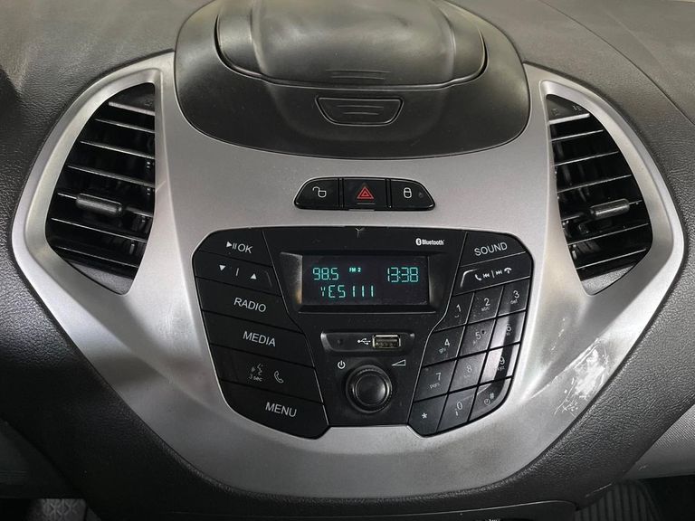 Ford Ka 1.5 SE/SE PLUS 16V Flex 5p