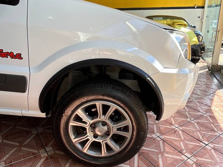 Ford EcoSport XLT FREESTYLE 1.6 Flex 8V 5p