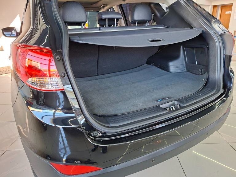 Hyundai ix35 2.0 16V 170cv 2WD/4WD Aut.