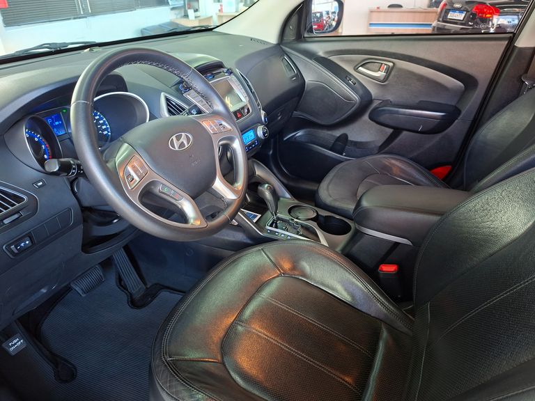 Hyundai ix35 2.0 16V 170cv 2WD/4WD Aut.
