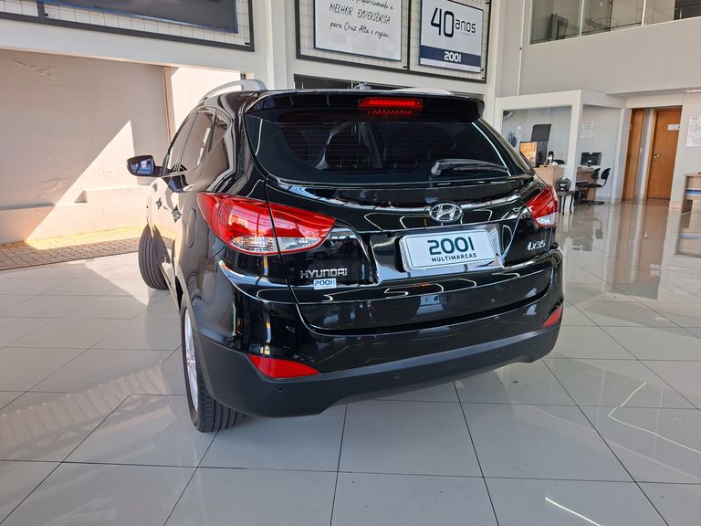 Hyundai ix35 2.0 16V 170cv 2WD/4WD Aut.