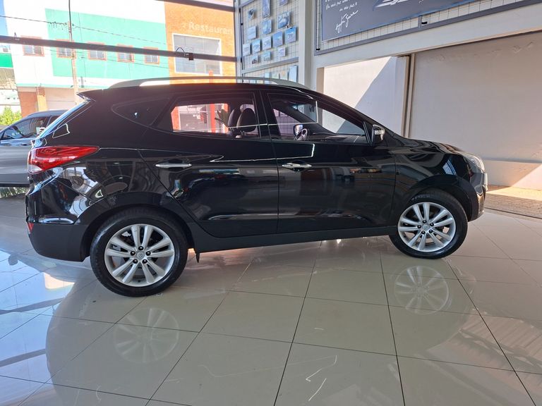 Hyundai ix35 2.0 16V 170cv 2WD/4WD Aut.