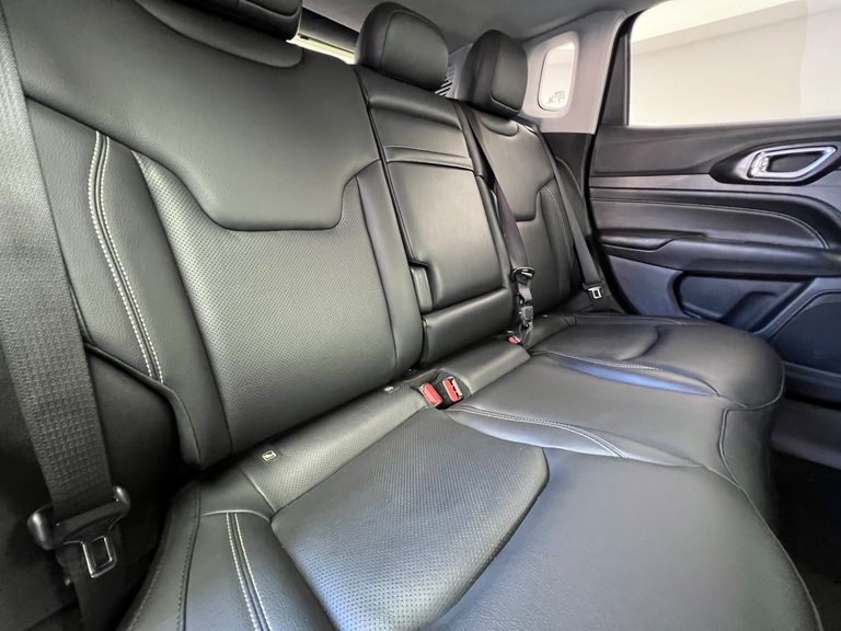 Jeep COMPASS LONG. T270 1.3 TB 4x2 Flex Aut.