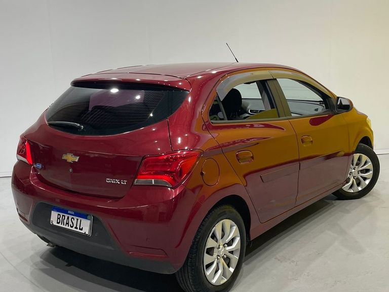 Chevrolet ONIX HATCH LT 1.4 8V FlexPower 5p Mec.