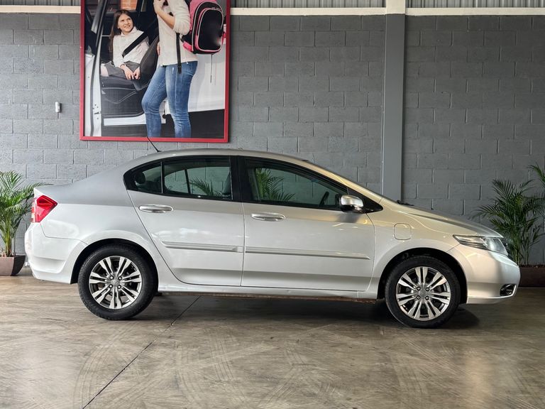 Honda CITY Sedan LX 1.5 Flex 16V 4p Aut.