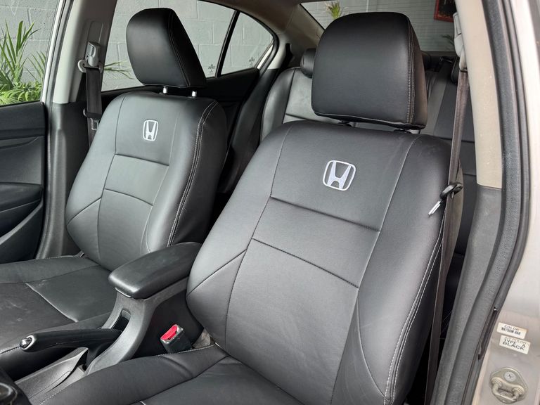 Honda CITY Sedan LX 1.5 Flex 16V 4p Aut.