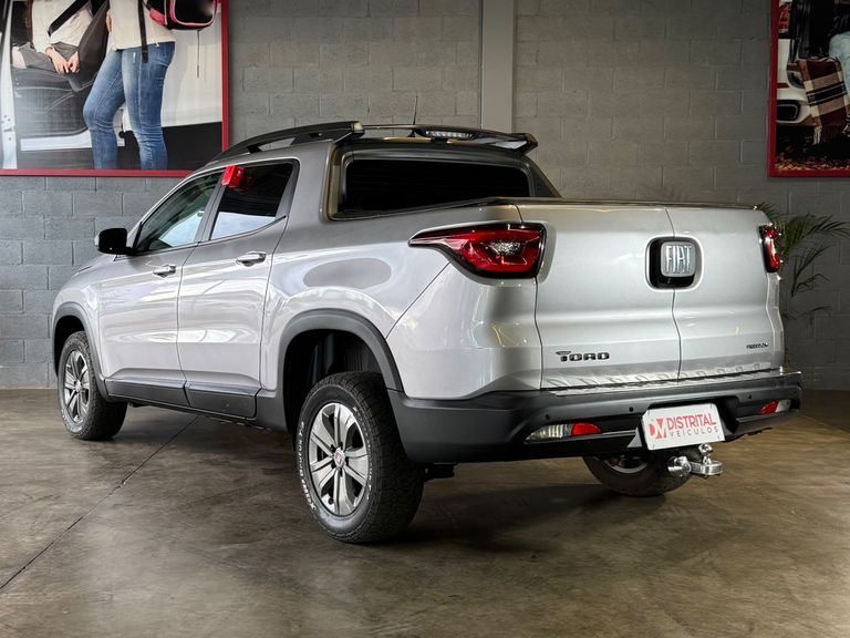 Fiat Toro Freedom 1.8 16V Flex Aut.