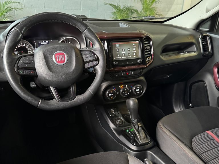 Fiat Toro Freedom 1.8 16V Flex Aut.