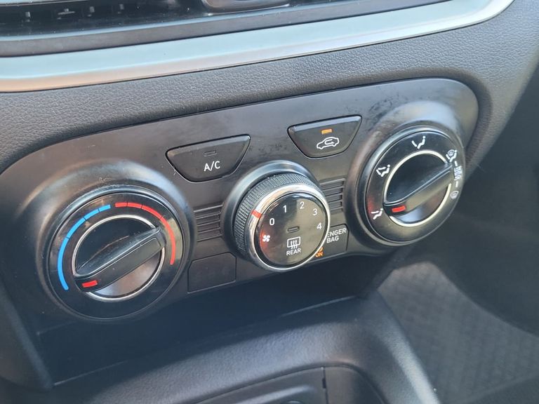 Hyundai HB20 Comfort Plus 1.0 Flex 12V Mec.