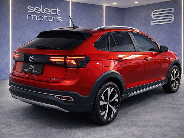 VolksWagen Nivus Highline 1.0 200 TSI Flex Aut.