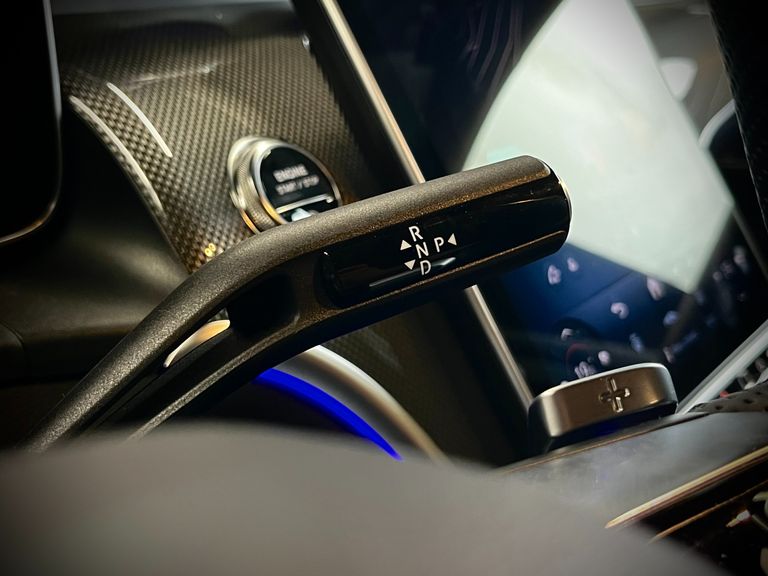 Mercedes GLC-300 AMG L. Cou. 4M 2.0 TB Aut. (Híb)