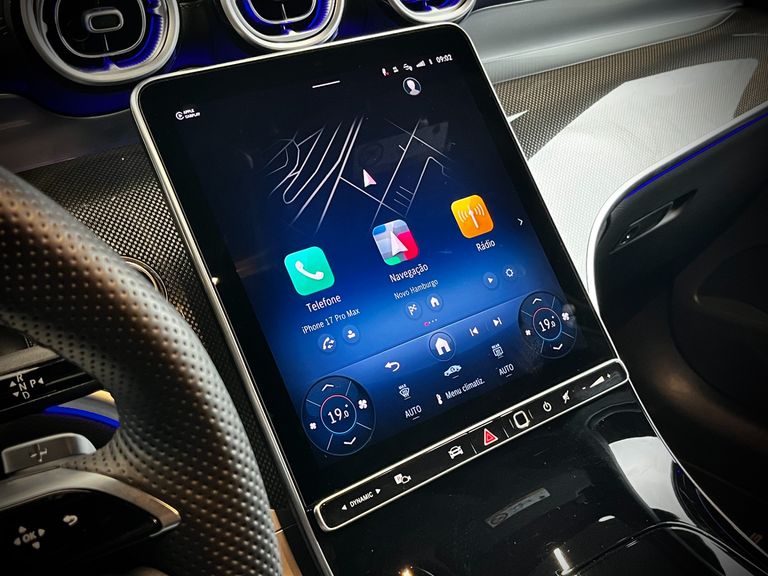 Mercedes GLC-300 AMG L. Cou. 4M 2.0 TB Aut. (Híb)