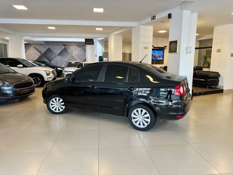 VolksWagen Polo Sedan 1.6 Mi Total Flex 8V 4p