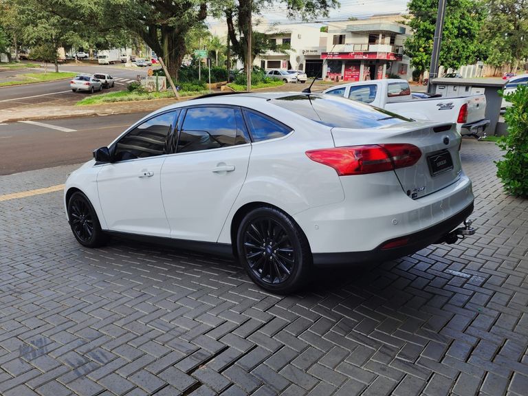 Ford Focus Fastback TIT./T.PLUS 2.0 Flex Aut.