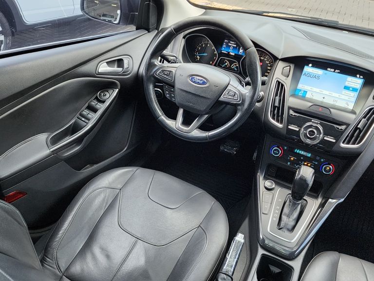 Ford Focus Fastback TIT./T.PLUS 2.0 Flex Aut.